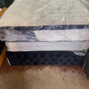 Double Mattress 135 × 190 × 26cm – 4FT6 Memory Foam Sprung Mattress